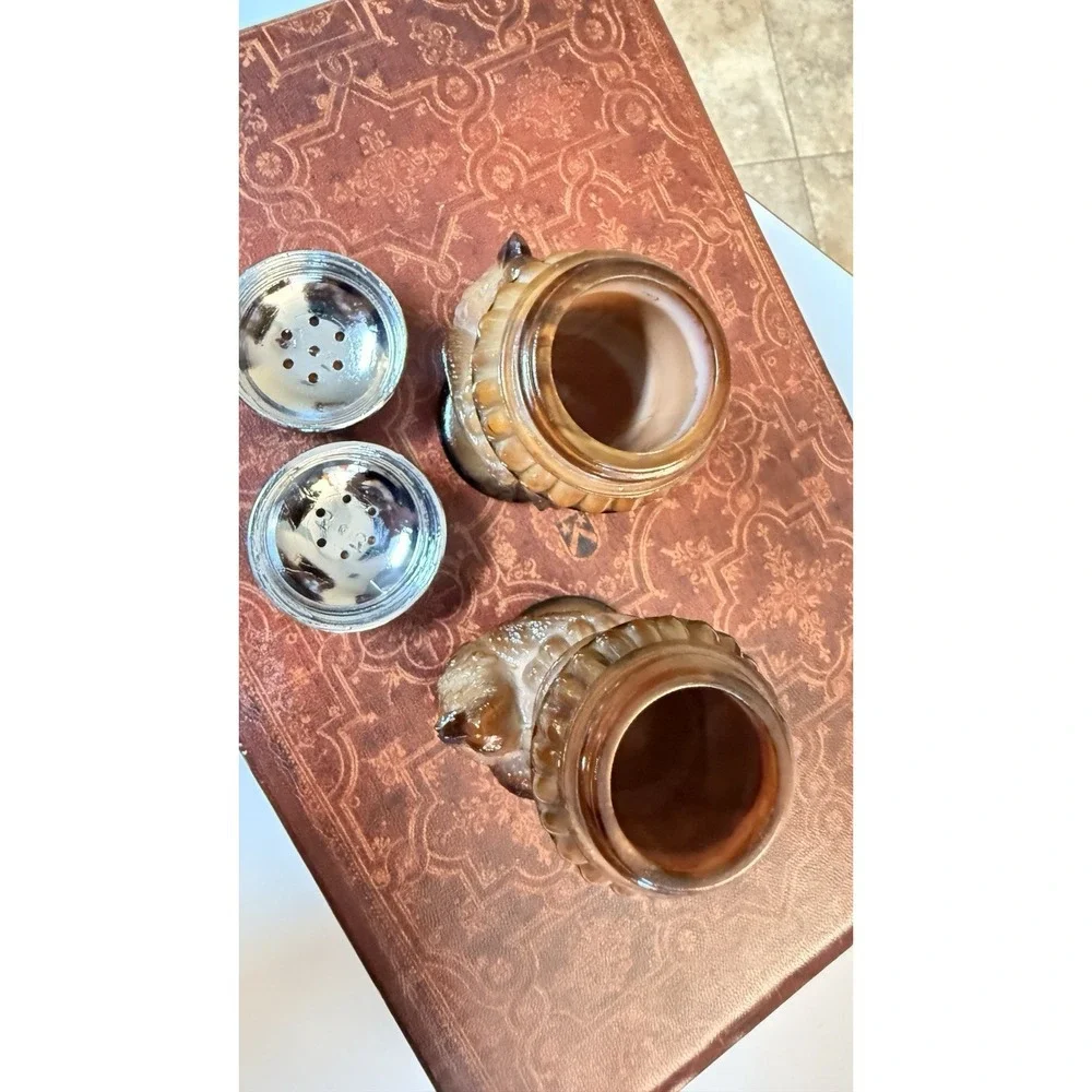 vintage Boyd‎ Glass chocolate swirl slag glass salt and pepper shakers